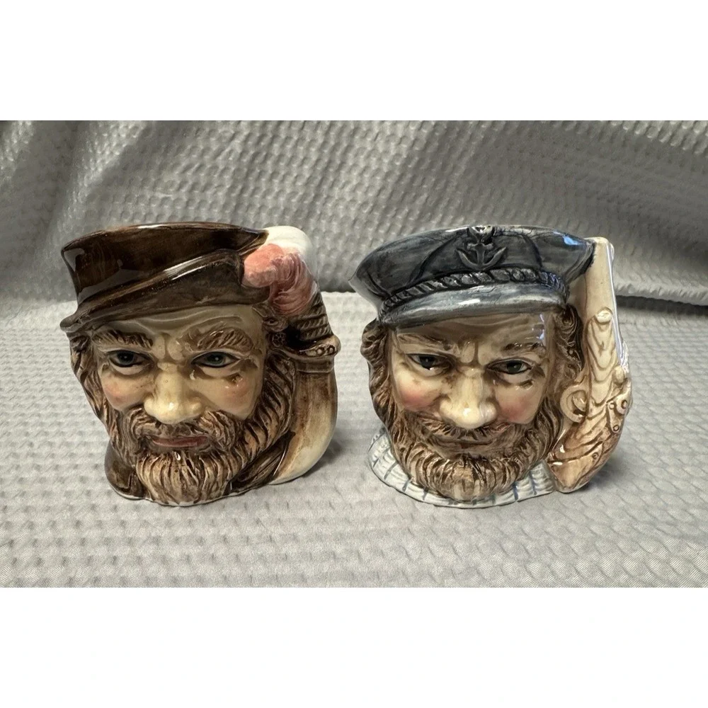 Vintage Set of 2 Toby Jugs Enesco Sir Francis Drake and Nautical Mariner 1940-60
